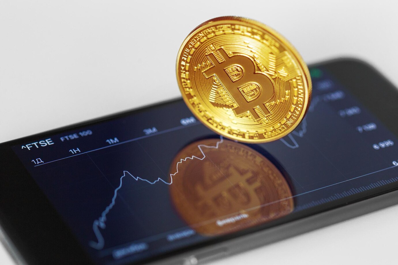 Лучшие биржи криптовалют: какие платформы подойдут новичкам?